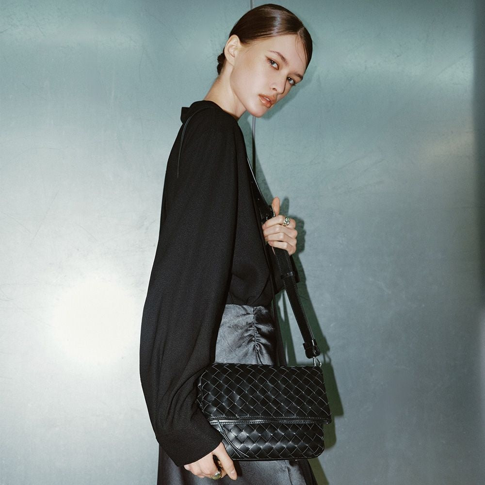 Geiger Intreccio Libe Flap Bag Black